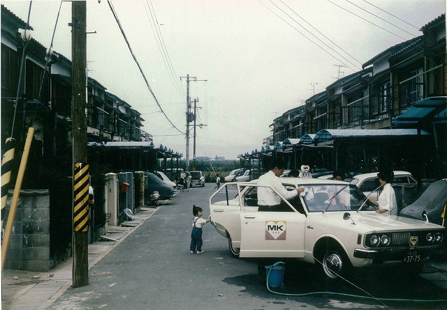羽束師
