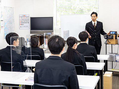 入社後2週間 新入社員基礎研修