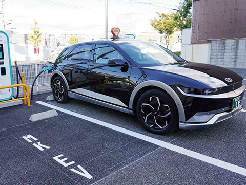 2030年までに全社ZEV化を発表(全社)